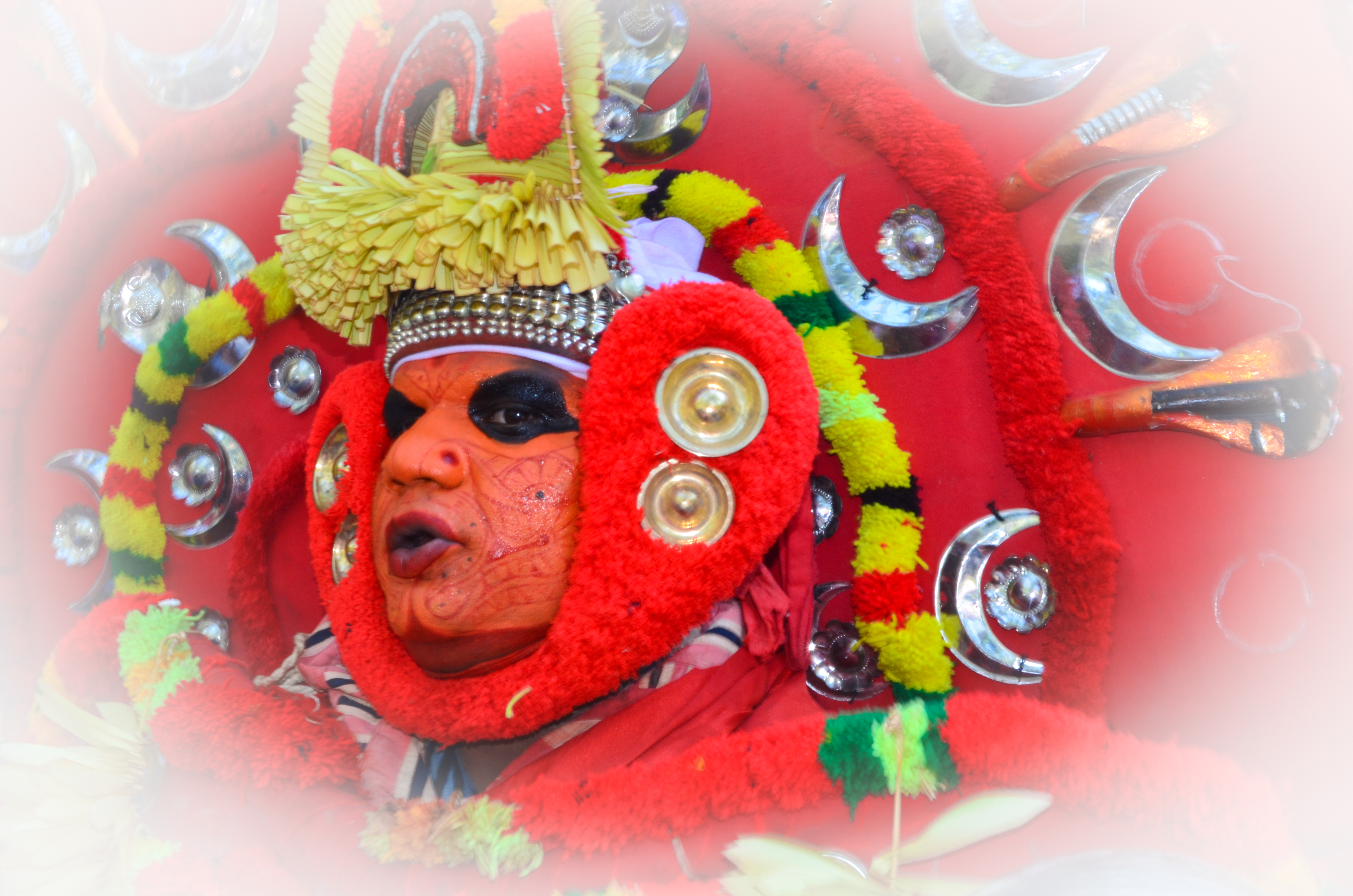 Theyyam 3-1-6.jpg