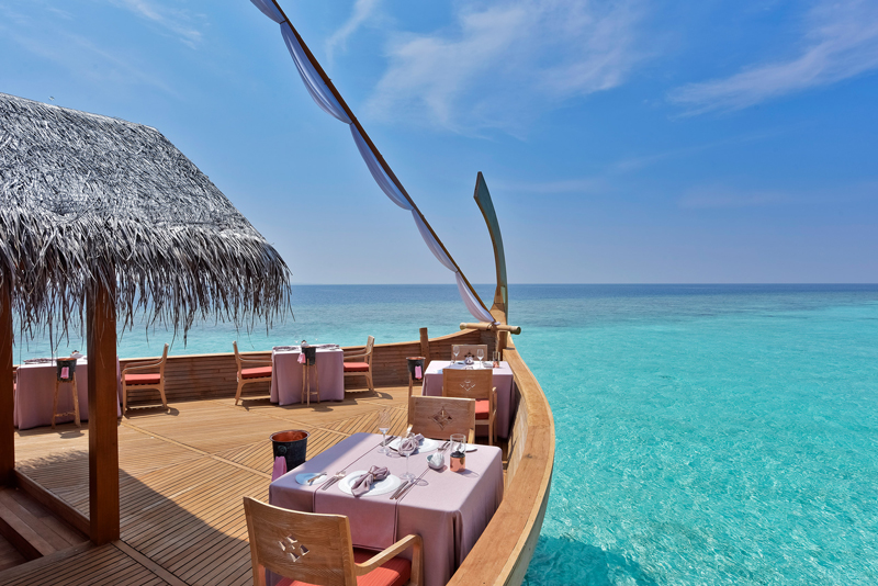 milaidhoo_maldives_dining_batheli_restaurant_2.jpg