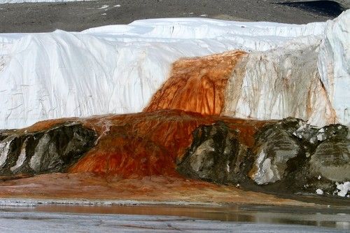 Blood-Falls-in-Antarctica.jpg