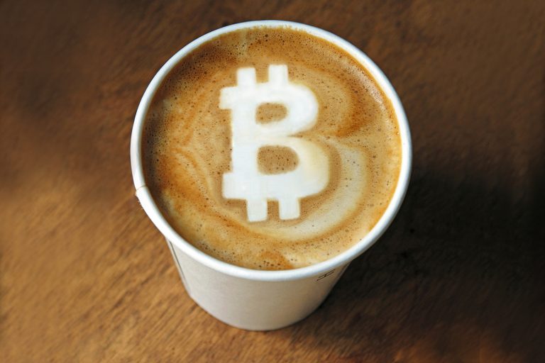 bitcoin-cafe-prague-paralelni-polis-1-768x512.jpg