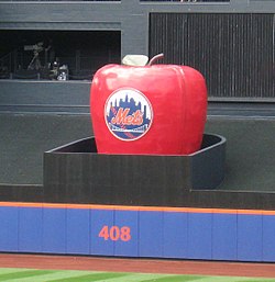 250px-Citi_Field_Home_Run_Apple_2012.jpg