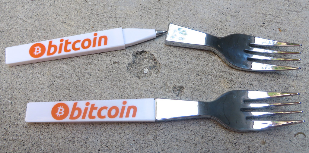 bitcoin fork.jpg