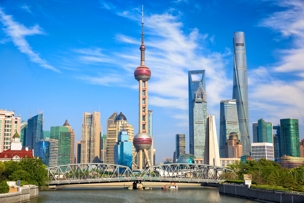 L2F-Apr-16-pic-China-Shanghai-dibrova-shutterstock_351311348.jpg