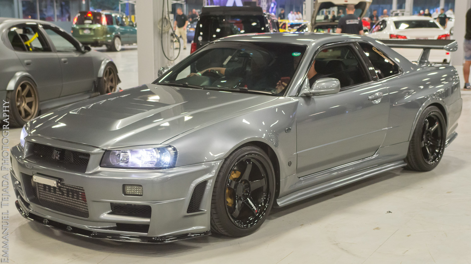 Nissan Skyline gtr34 черный