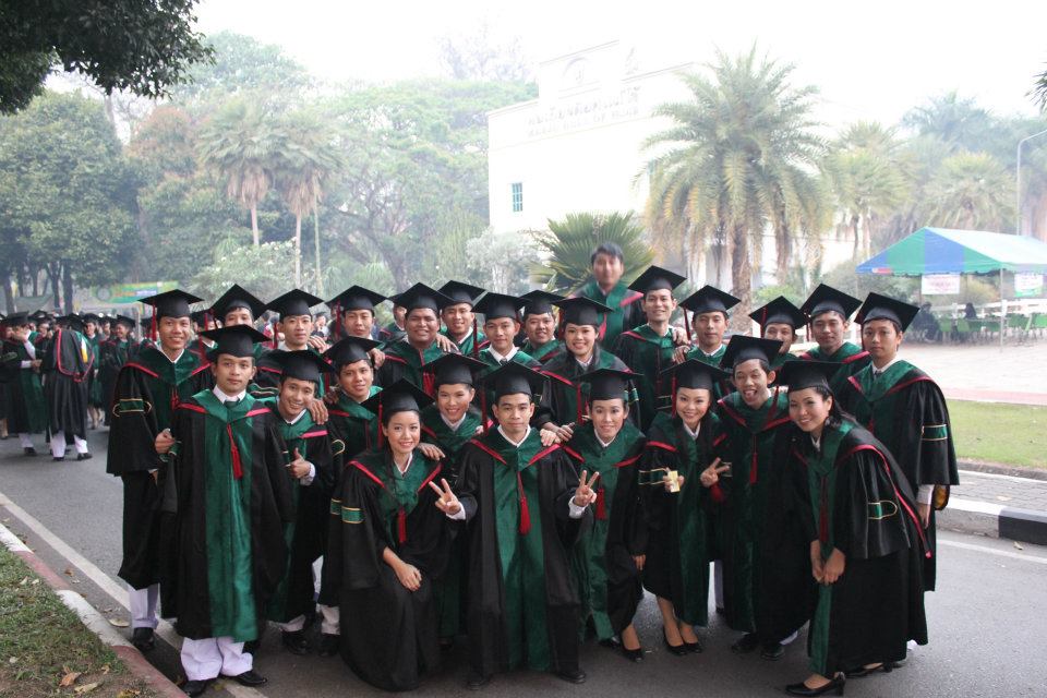 425405_401069833242774_2139929422_n (1).jpg