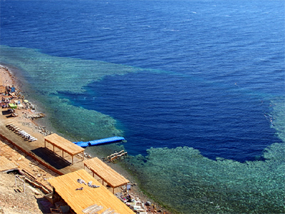 Blue-Hole-Dahab.jpg