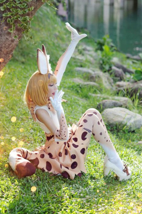 Serene-Outdoors-Serval-Cosplay-6-468x704.jpg