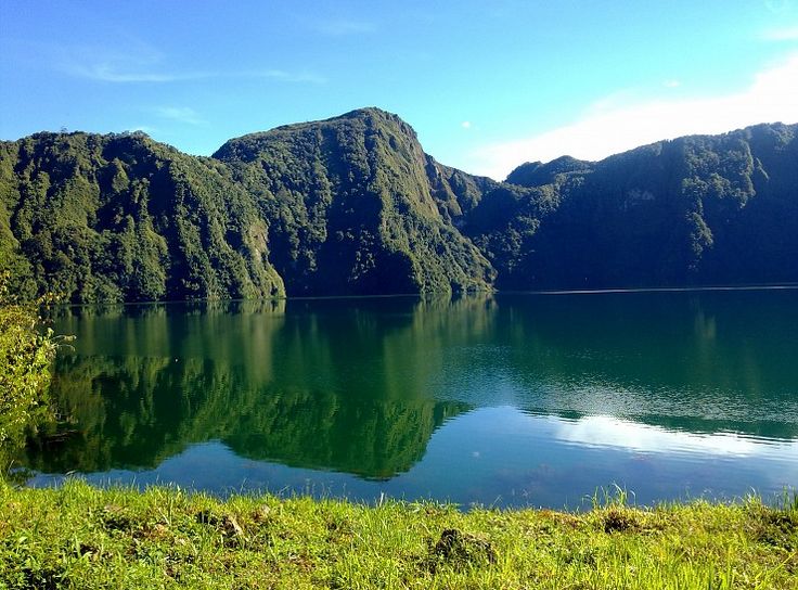 lake-holon-kalibo-philippines+1152_12987734657-tpfil02aw-26655.jpg