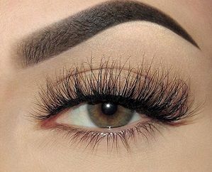 photo-eyelash.jpg