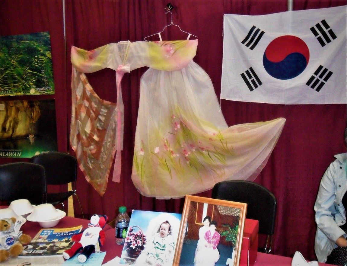 Monday_red_south_korea_cultural_booth_theia.jpg