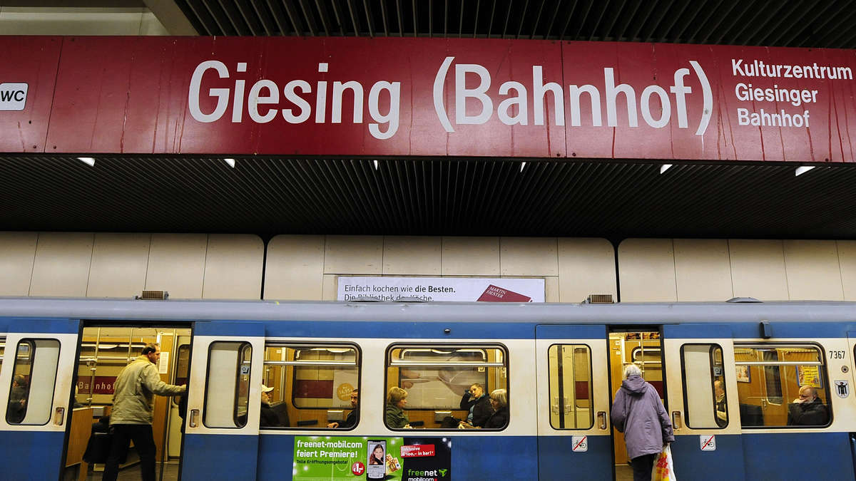 giesing-u-bahn-muenchen-GRBTNzAlyef.jpg