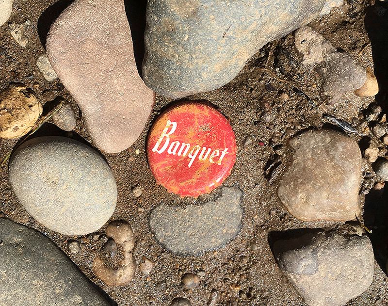 Banquet bottle cap.JPG