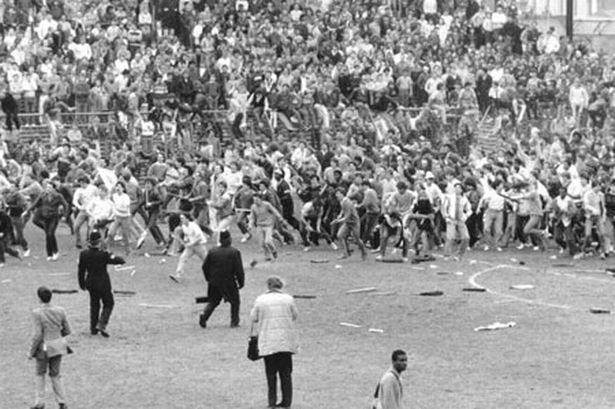 football-hooligans-at-the-birmingham-city-v-leeds-match-in-1985-image-1-878218628.jpg