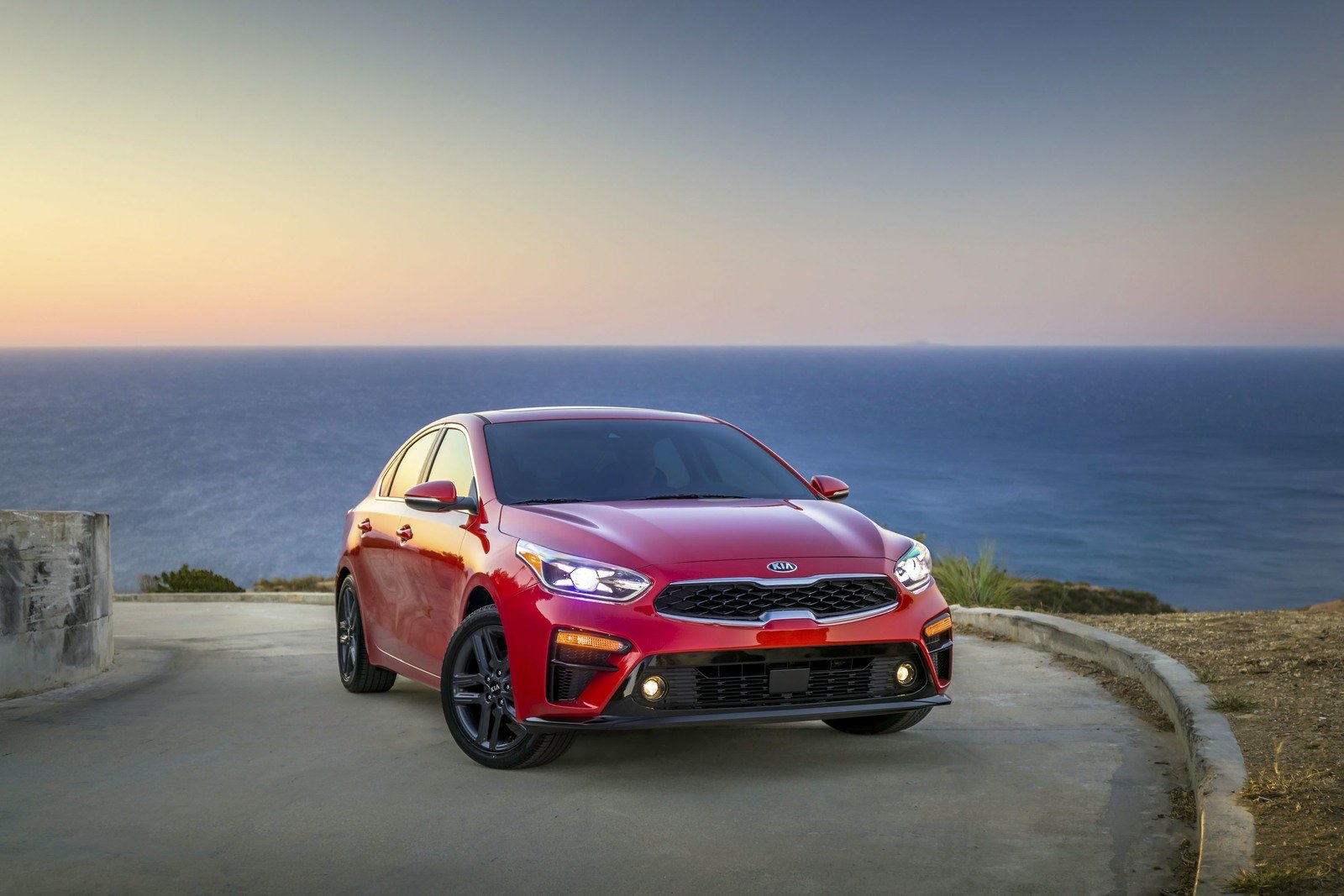 2019 kia forte.jpg