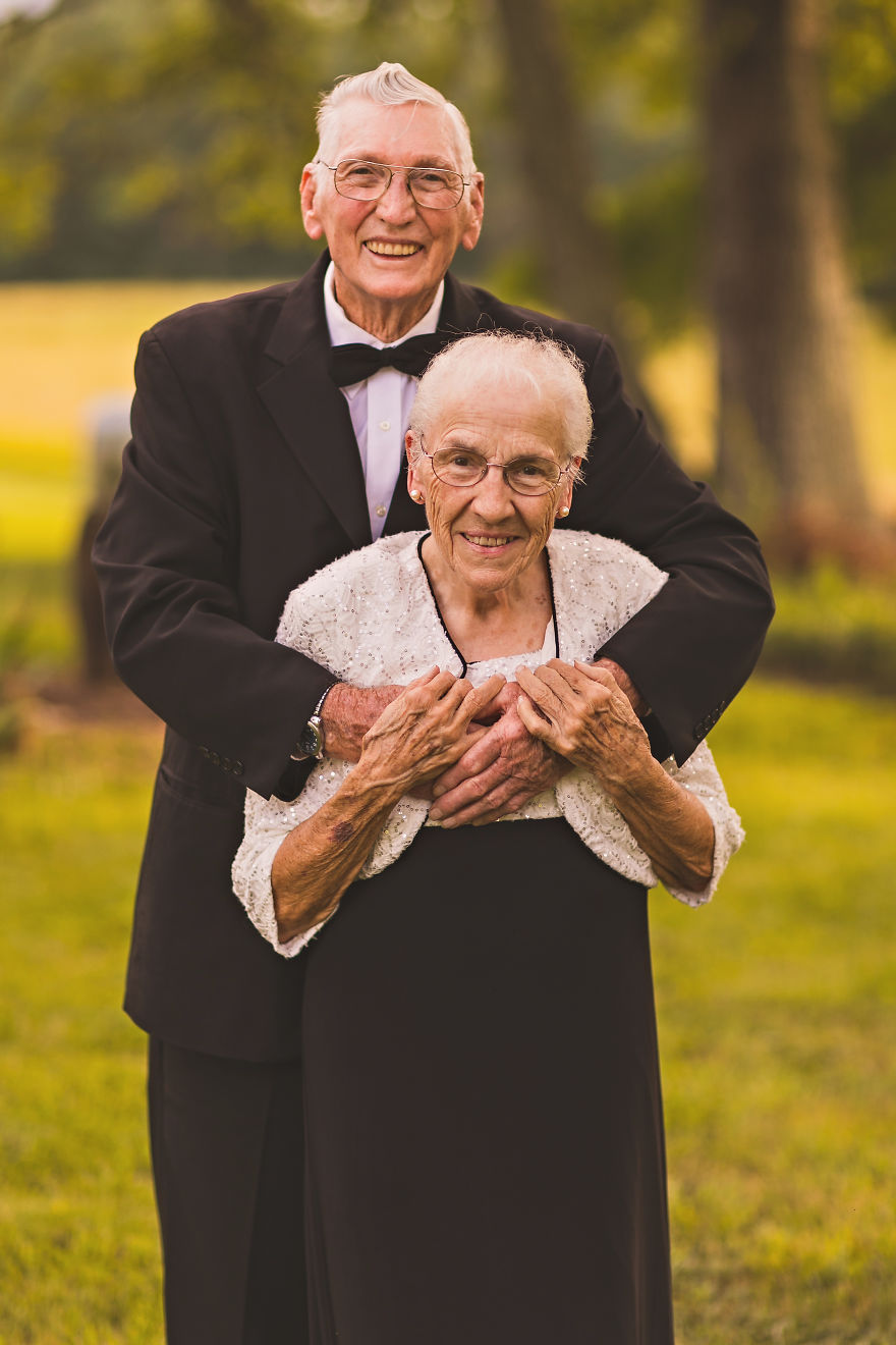 65-Years-of-Marriage-5957c5567e72f__880.jpg