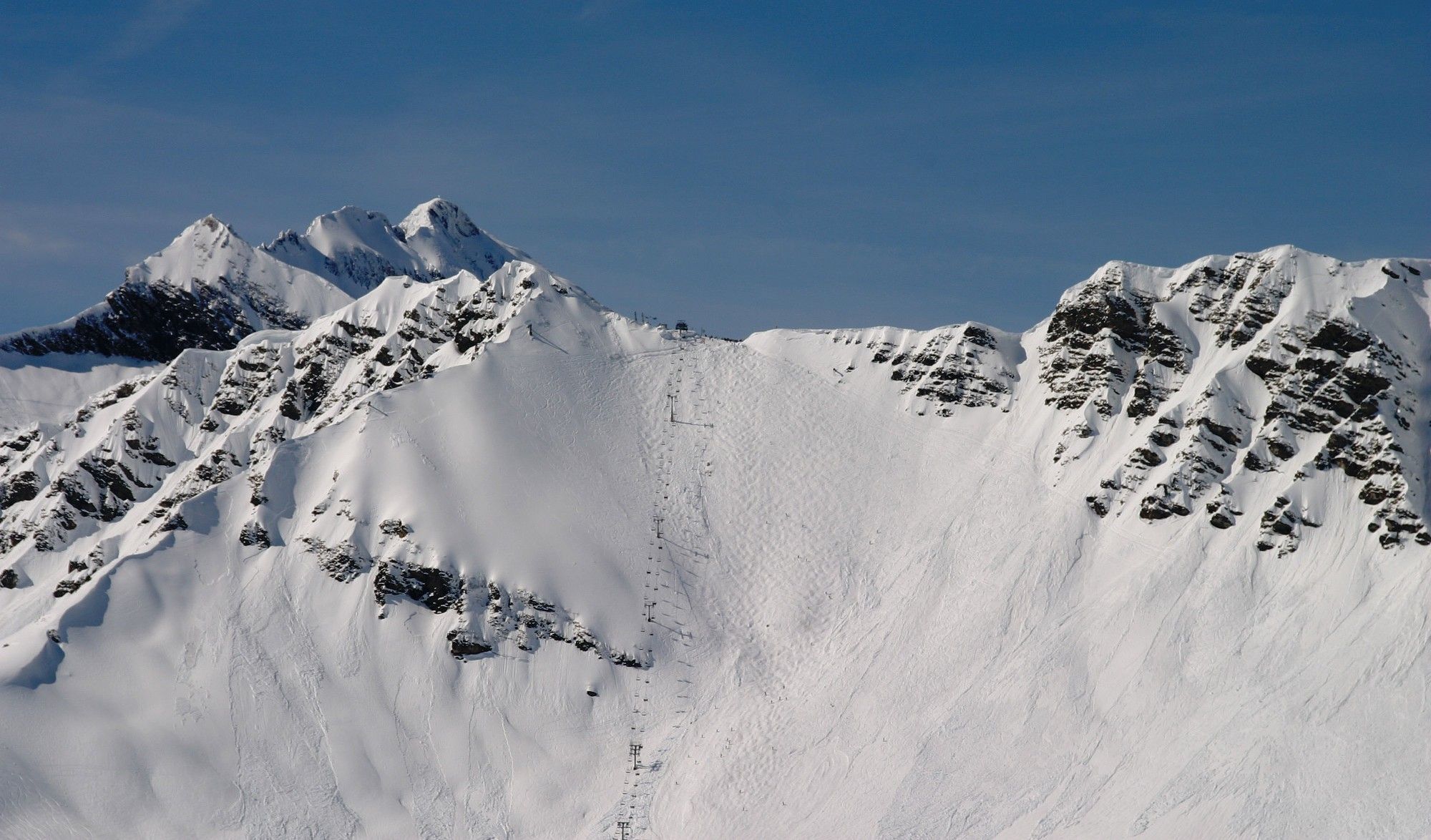 Avoriaz_Swiss_Wall.jpg