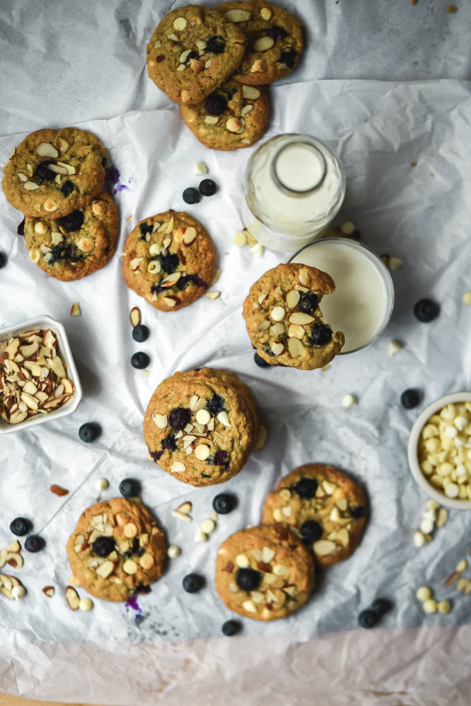 Blueberry White Chocolate Almond Oatmeal Cookies (11).jpg