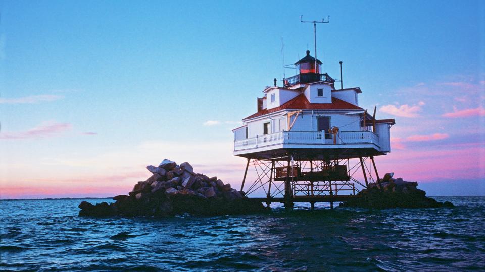 Thomas Point Shoal Lighthouse 04-coloredit.jpg