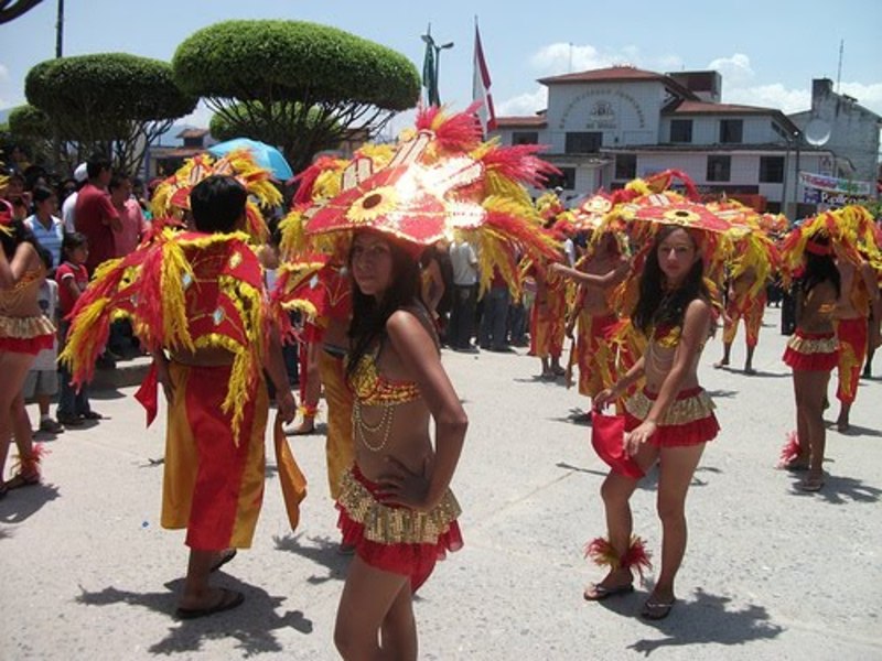 large_038_Carnavales.jpg