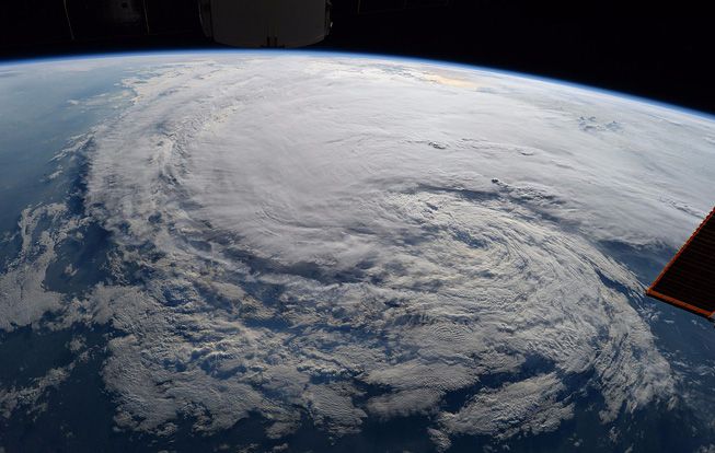 HurricaneHarveyISSViewSpace.jpg.838x0_q80.jpg