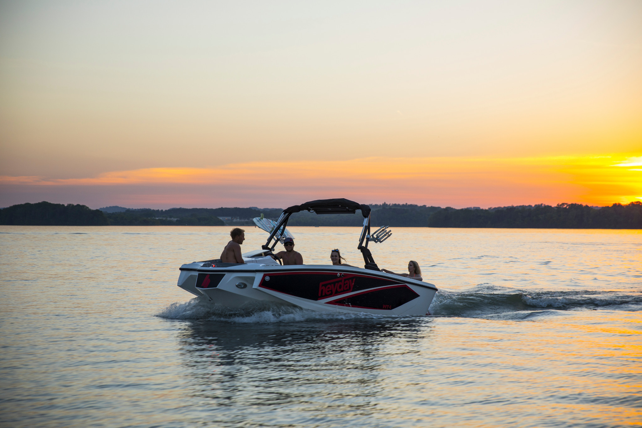 Mercruiser Wakeboard Sunset.jpg