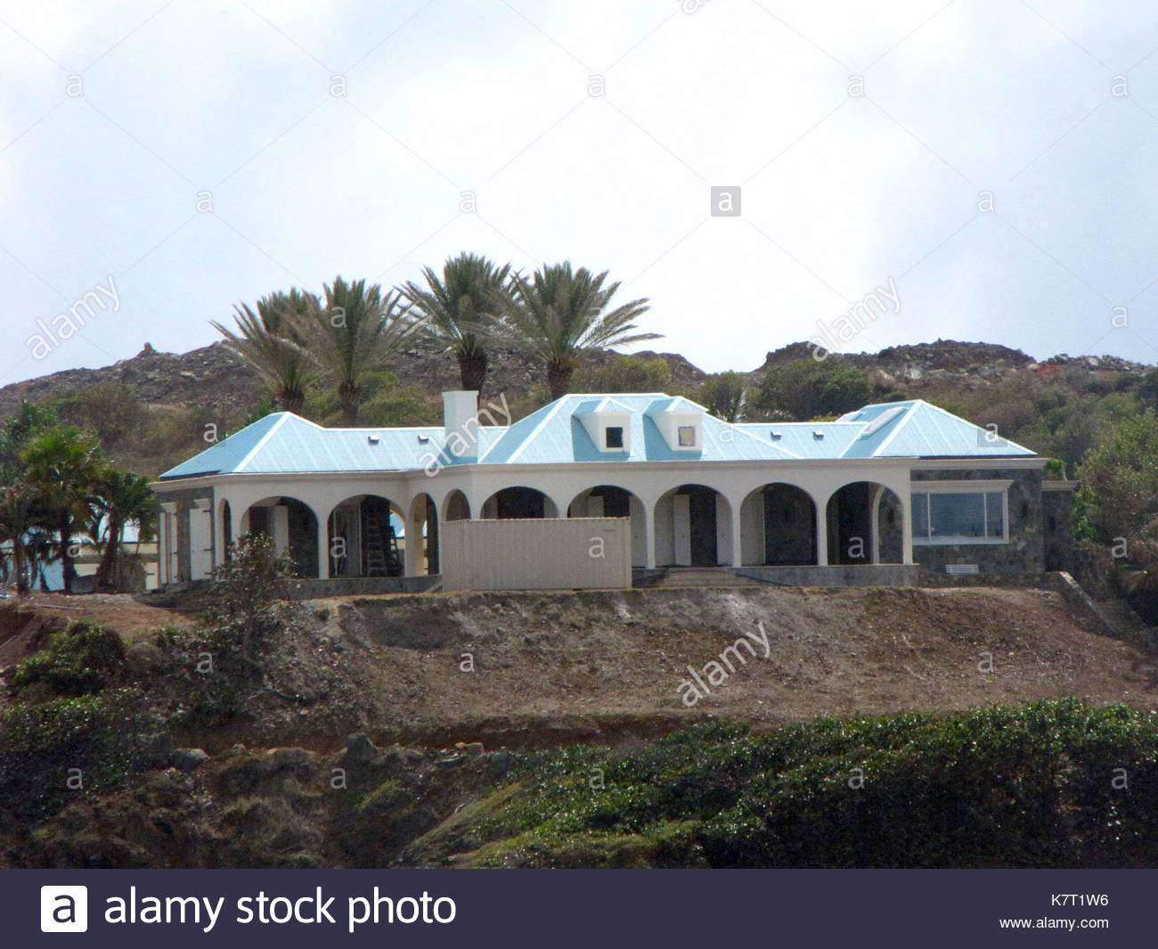 general-view-general-views-of-jeffrey-epsteins-private-caribbean-island-K7T1W6.jpg