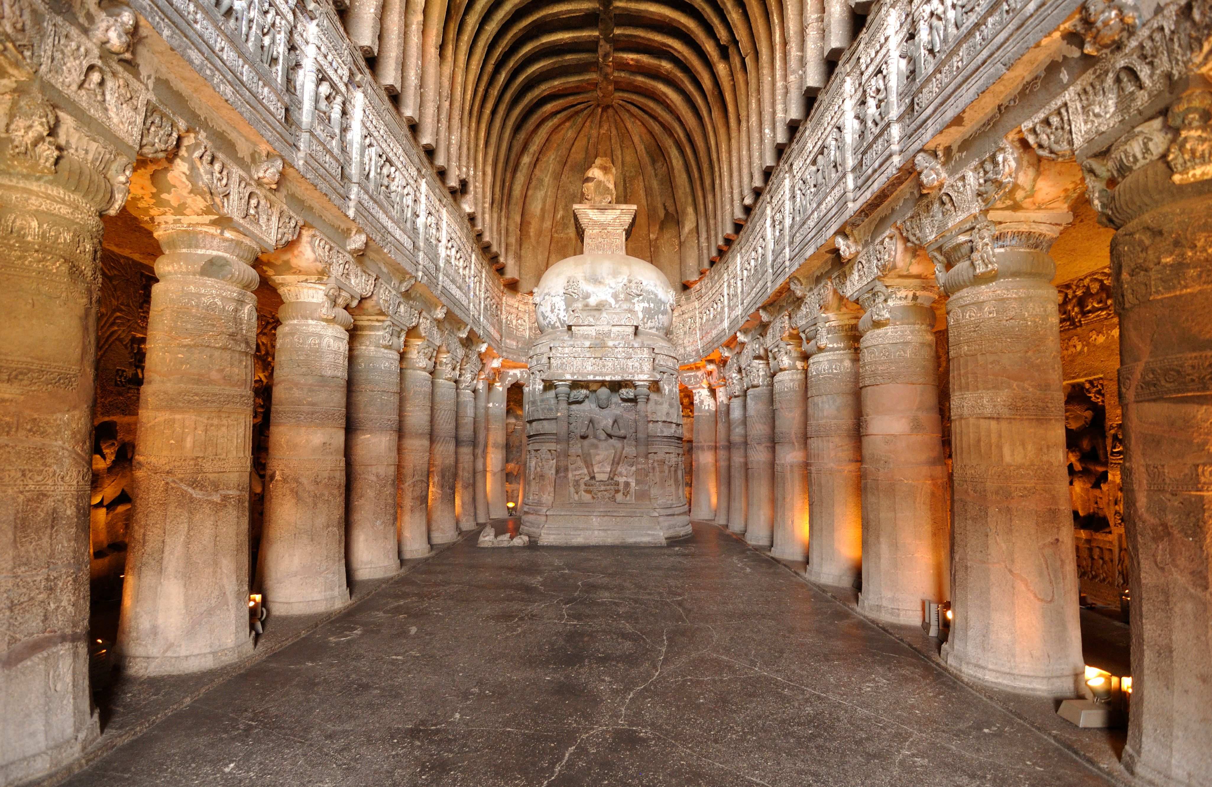 Cave_26,_Ajanta.jpg