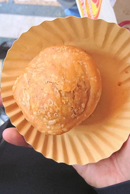 sodhani-dal-kachori.jpg