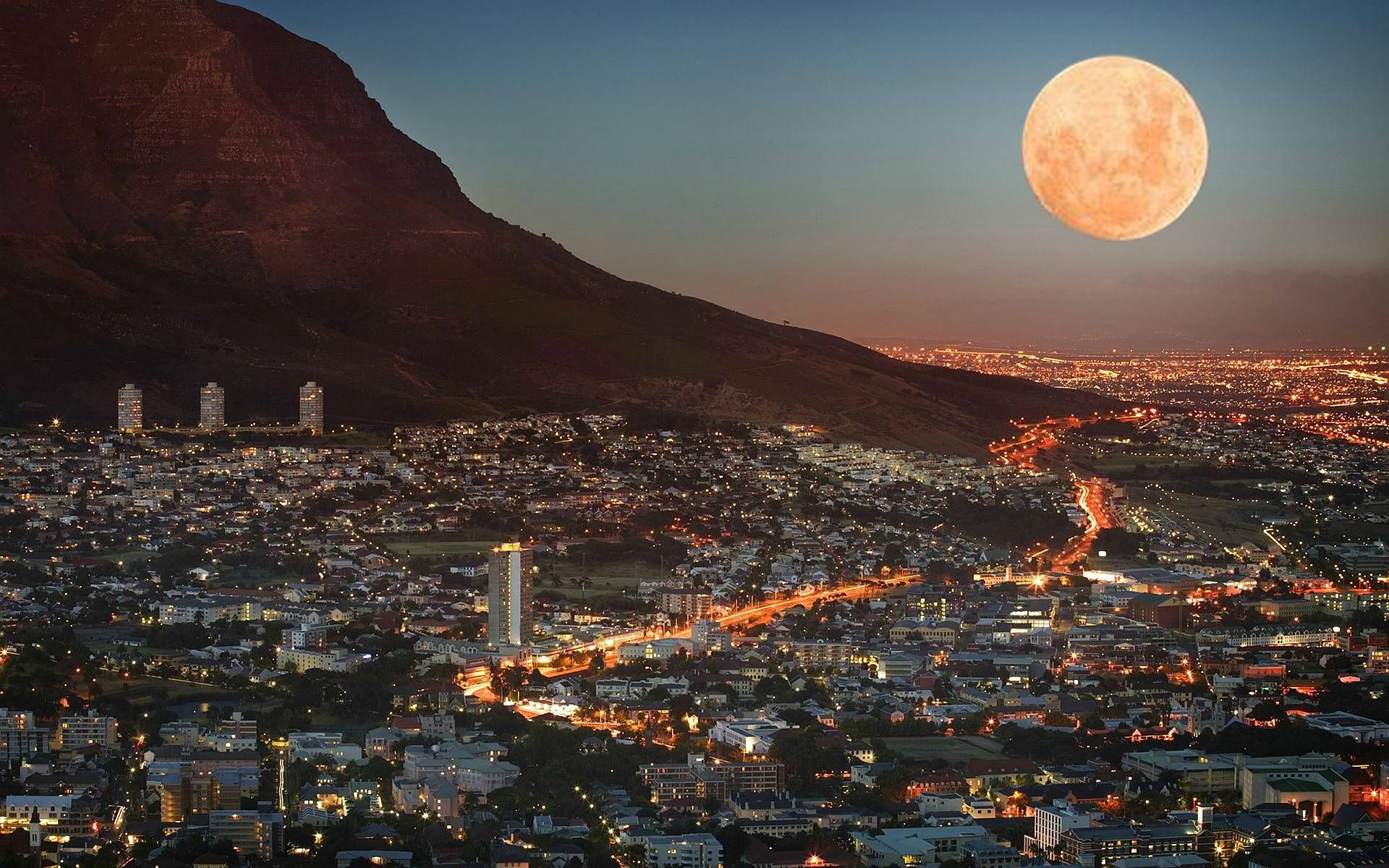 cape town at night.jpg