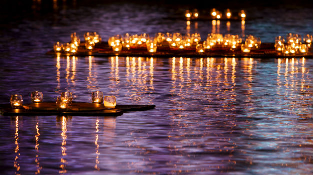 water-lanterns.jpg