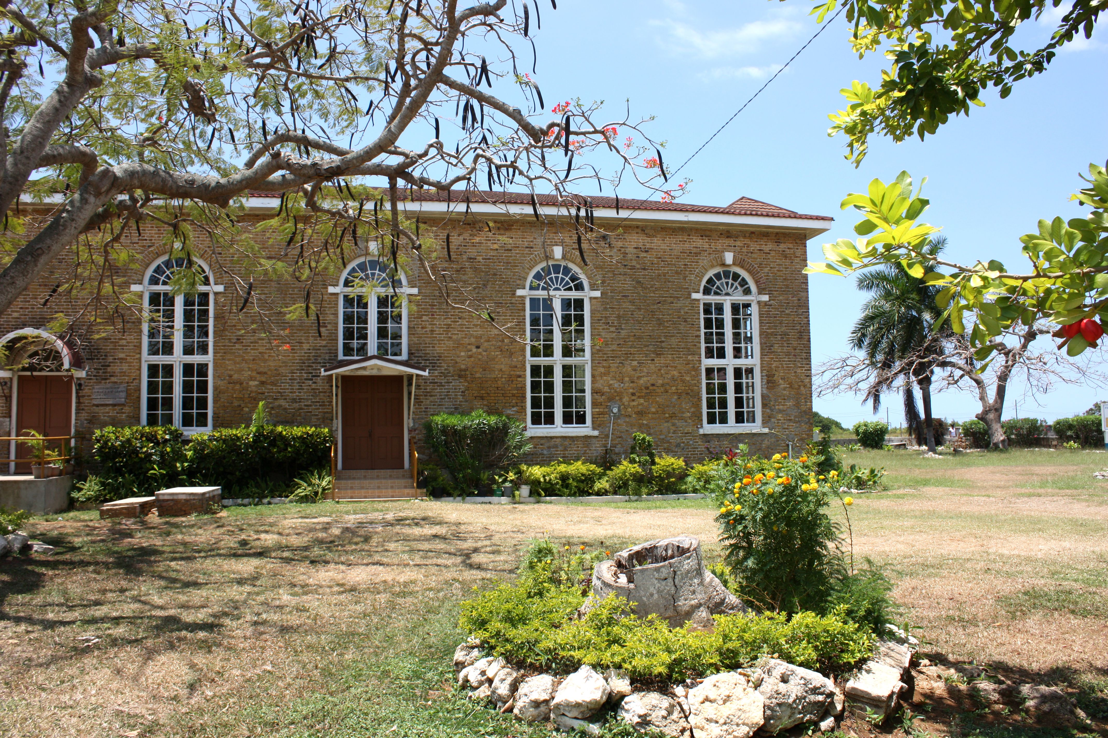 Jamaica - Falmouth - Presbyterian Church.jpg