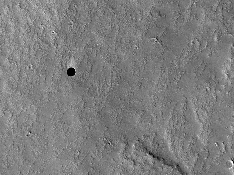 marshole_hirise.jpg