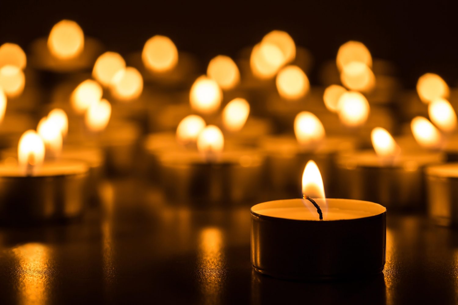 candles-light-e1481652181645.jpg