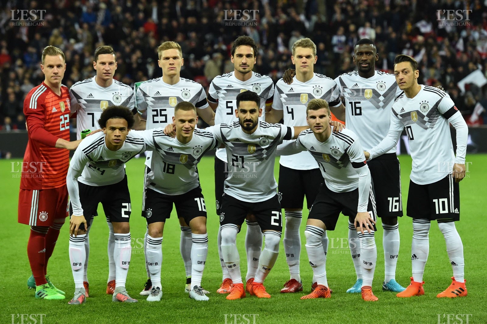 l-equipe-d-allemagne-alignee-en-fin-de-semaine-derniere-a-wembley-pour-un-amical-contre-les-anglais-conclu-sur-un-score-nul-(0-0)-photo-afp-1510506655.jpg