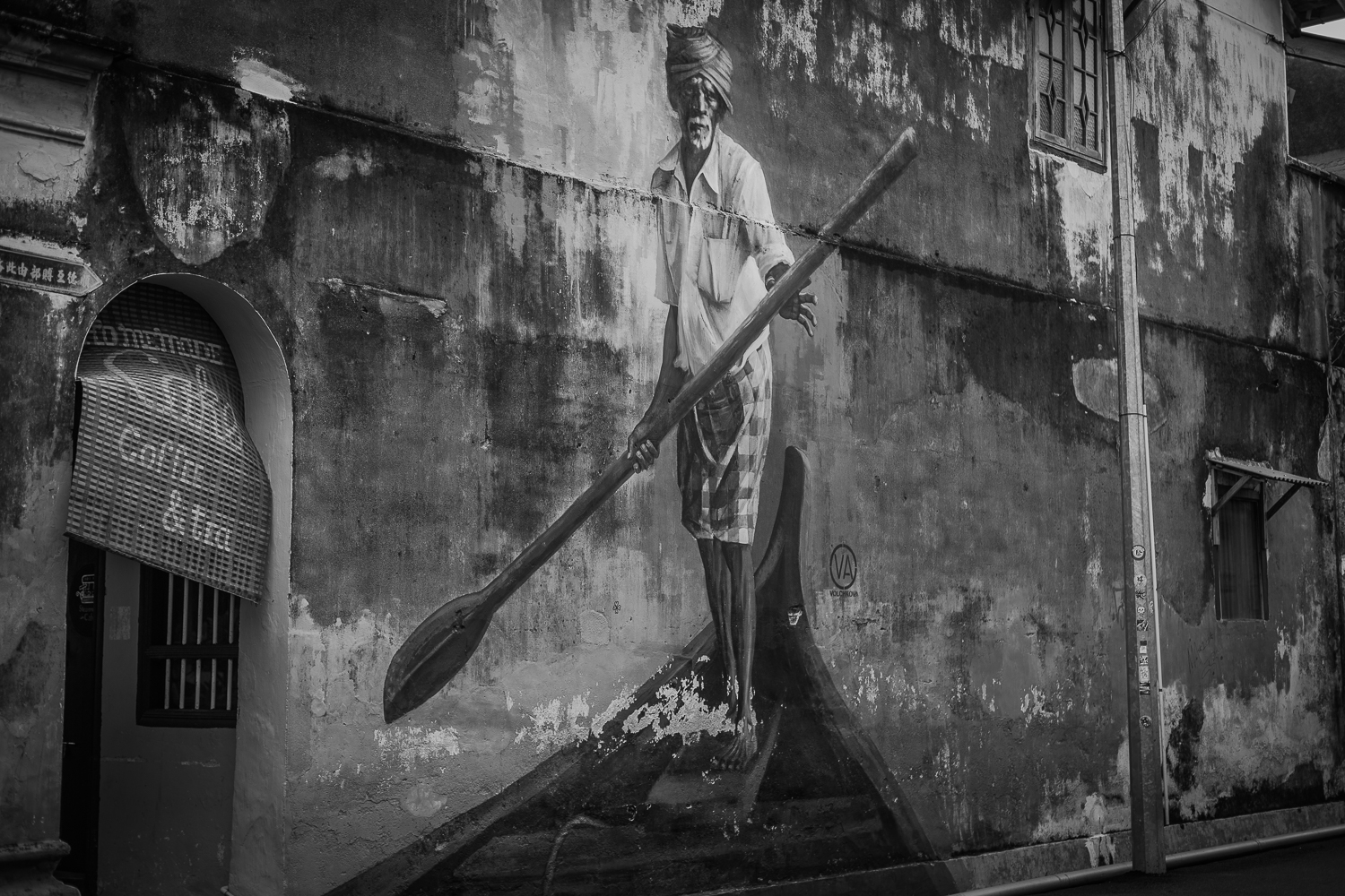 Penang street art 19 bw.jpg