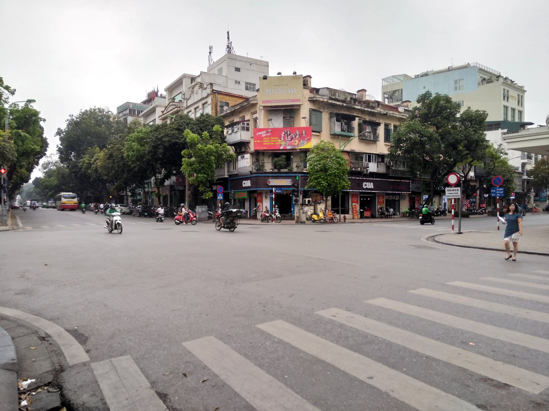 That's how many motorbikes in Hanoi