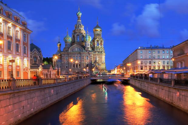 Saint-Petersburg-attractions.jpg