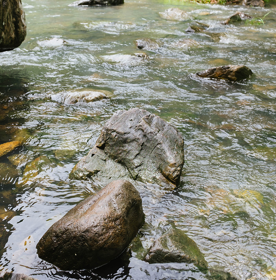 waterfall5.jpg