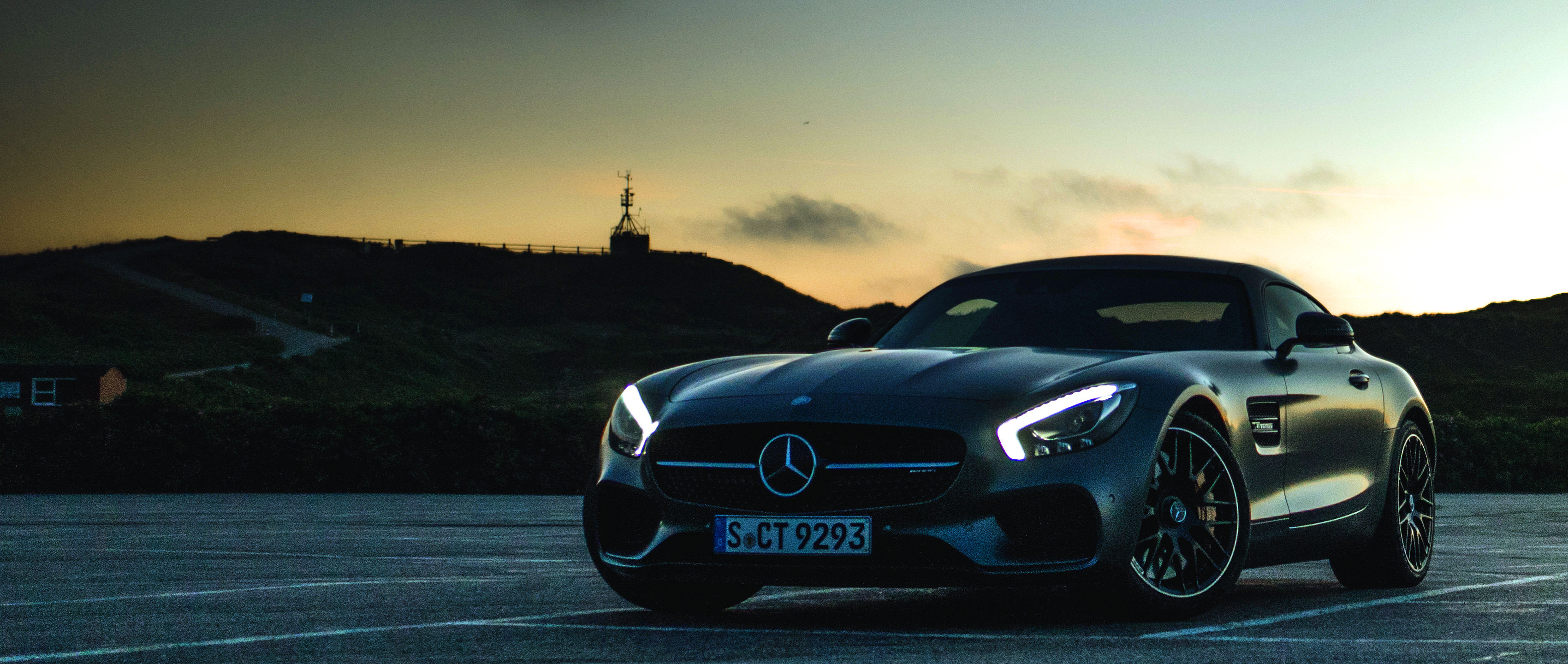 mercedes-benz-cars-mercedes-amg-gt-s-c-190-mbvideocar-road-trip-sylt-3400x1440.jpg