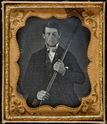 Phineas_Gage_Cased_Daguerreotype_WilgusPhoto2008-12-19_Unretouched_Color.jpg