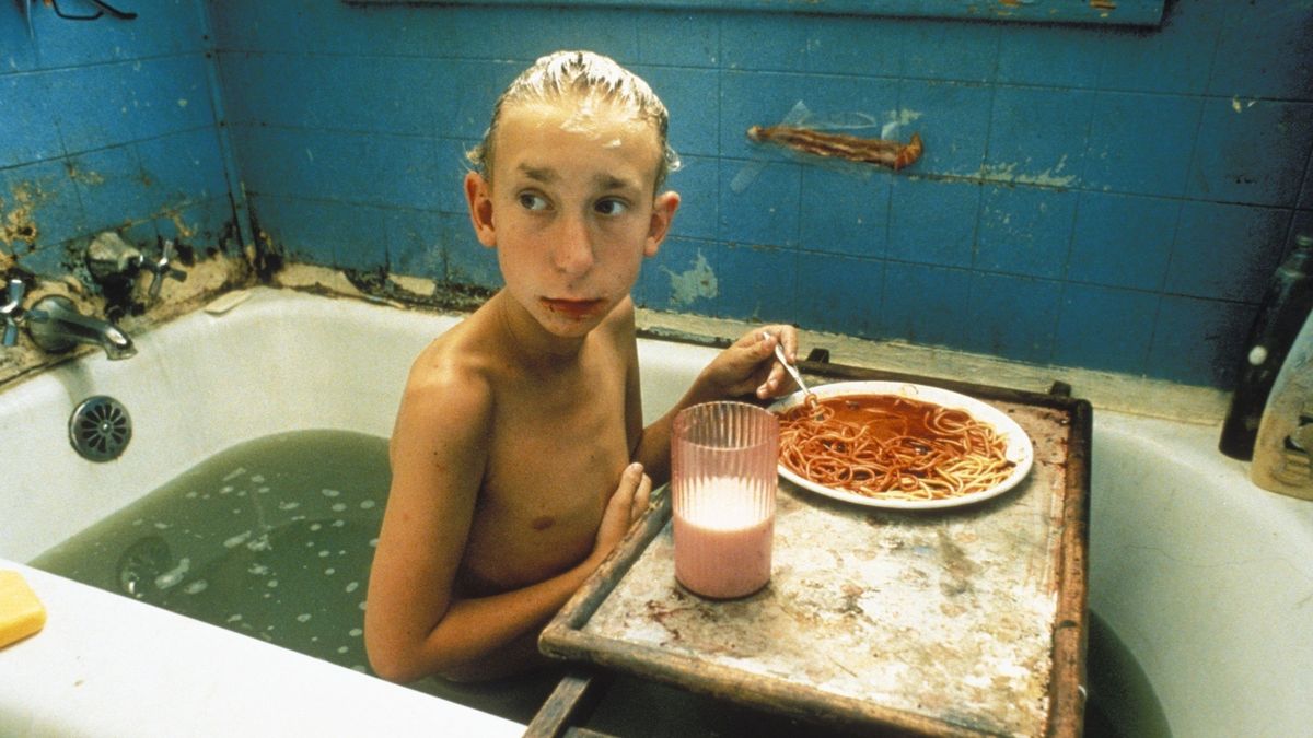 gummo-1200-1200-675-675-crop-000000.jpg