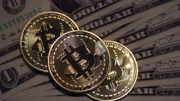 bitcoin-u-s-dollars.jpg