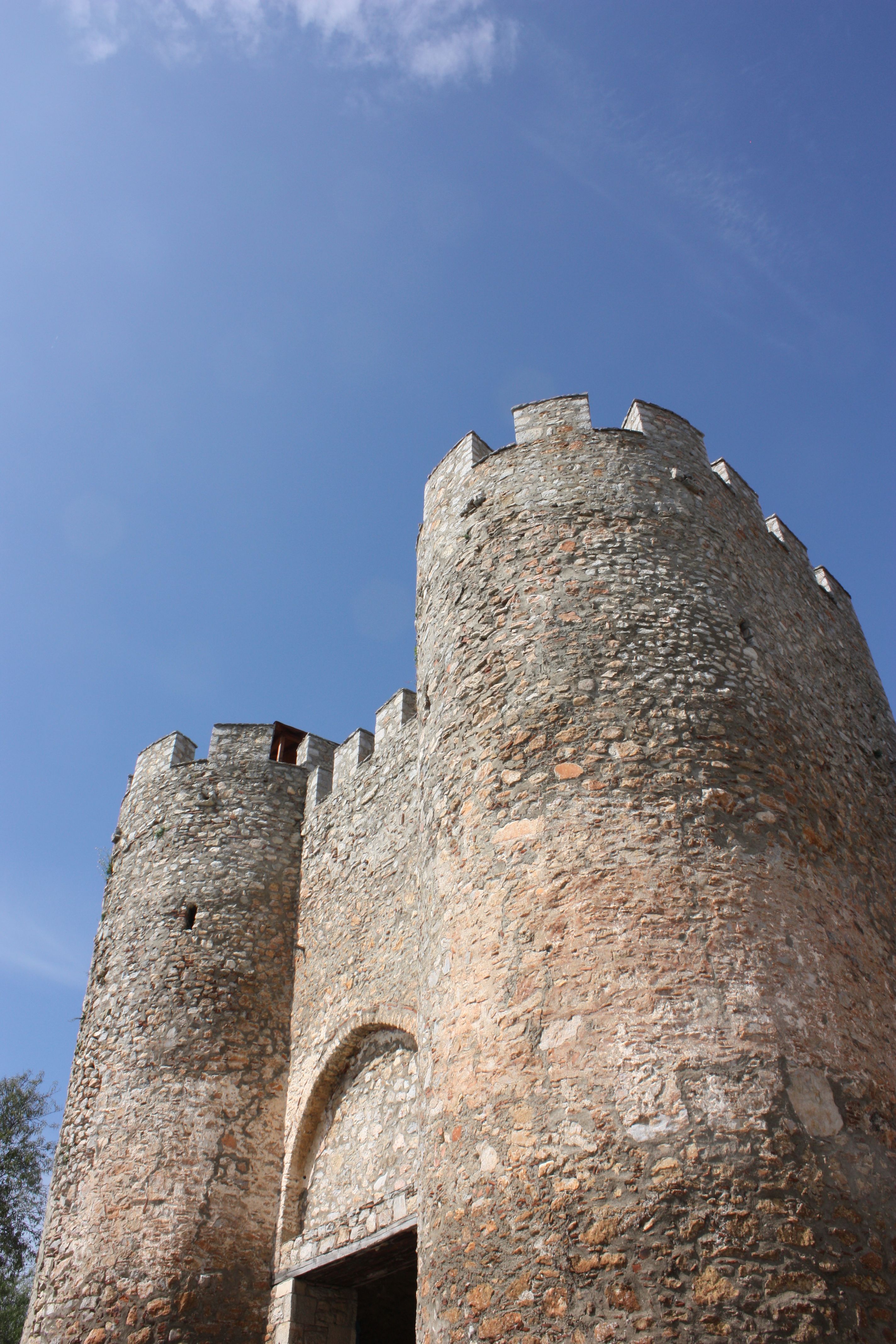 Alamy - Macedonia - Car Samoils Castle.JPG