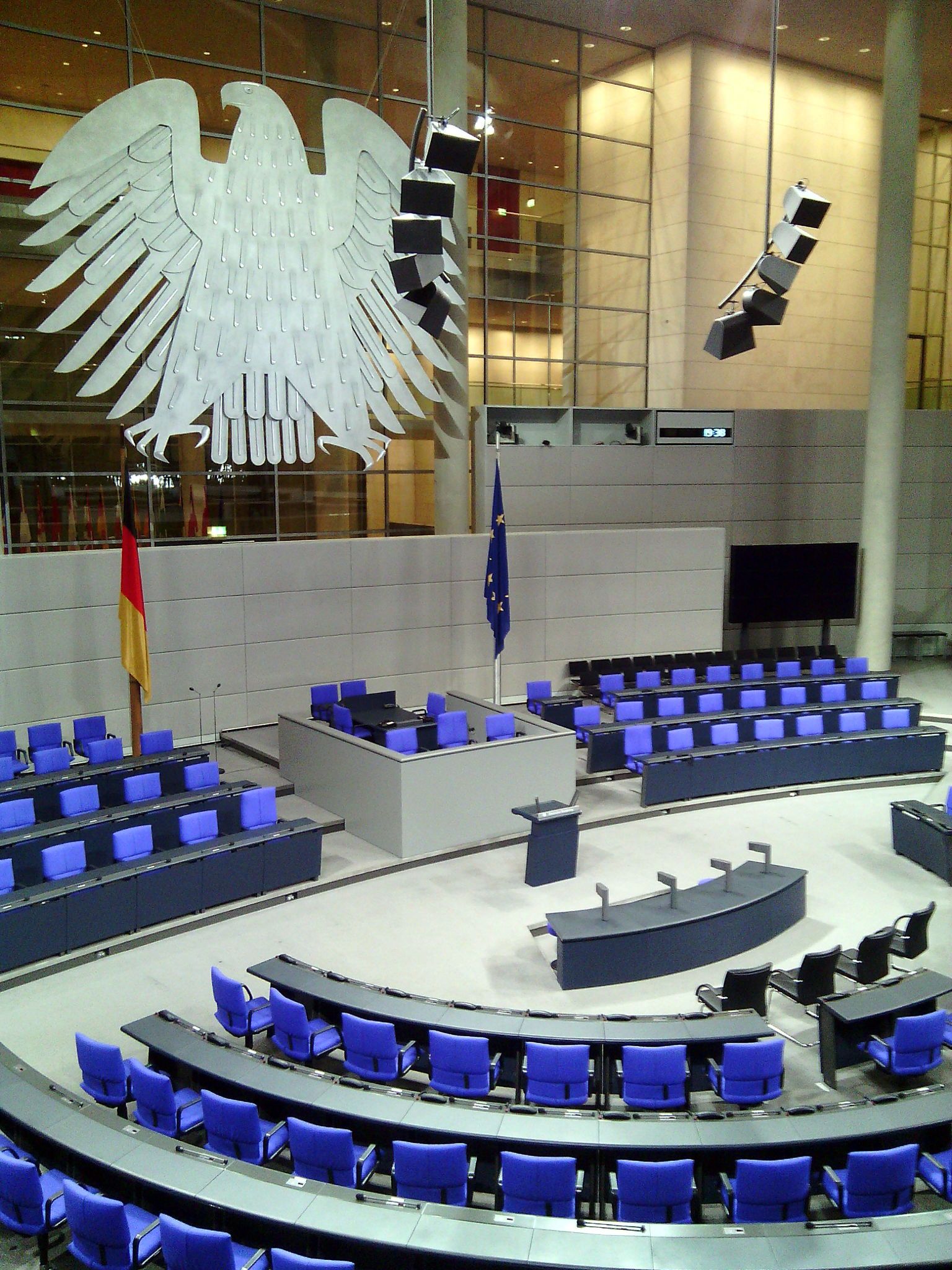 2017.03.21   19.38   [Grüne]   Berlin   Reichstag (Plenarsaal).jpg