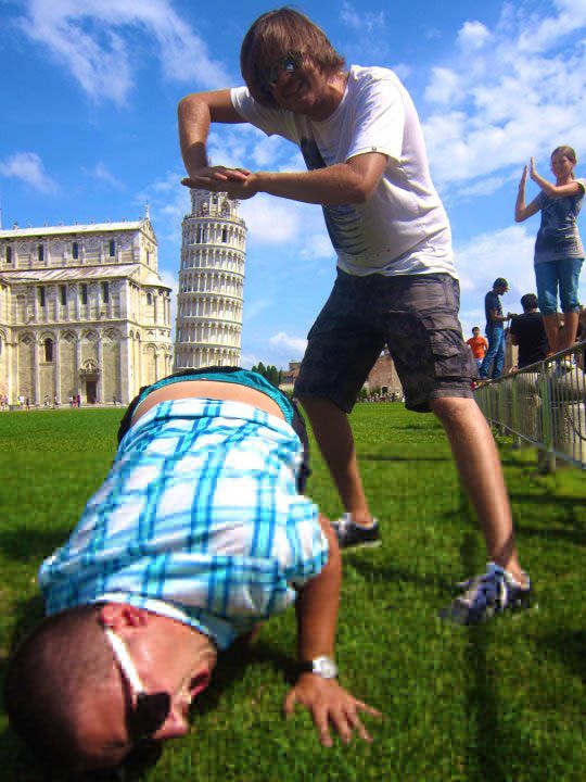 pisa-tower-funny (3).jpg