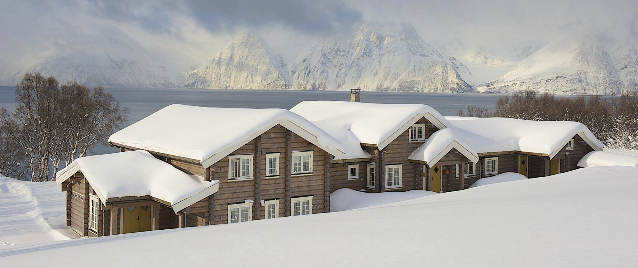 Lyngen-Lodge-Norway-Lodge.jpg