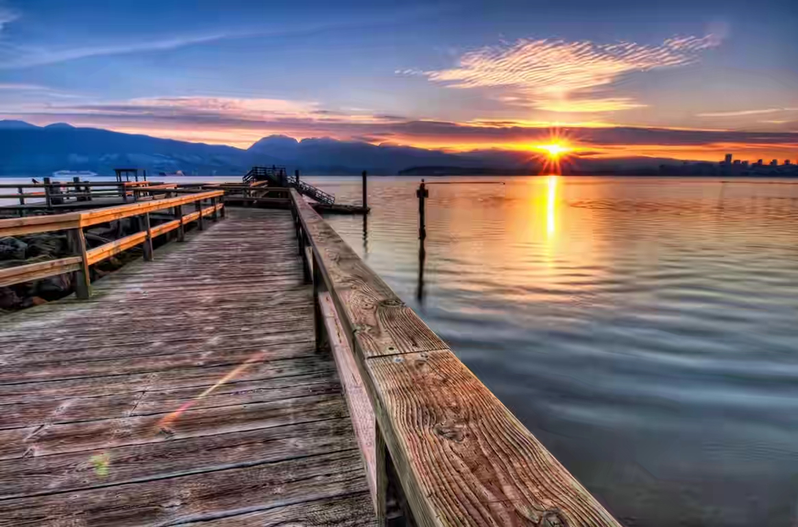 sunset-ordinary-day-pier-sunlight-lake-shine-walk-sun-amazing-glow-sea-sunrise-sky-nice-summer-nature-reflection-beautiful-lovely-dock-rays-wallpaper-for-phone.jpeg