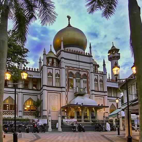 Sultan_Mosque_Singapore.jpg