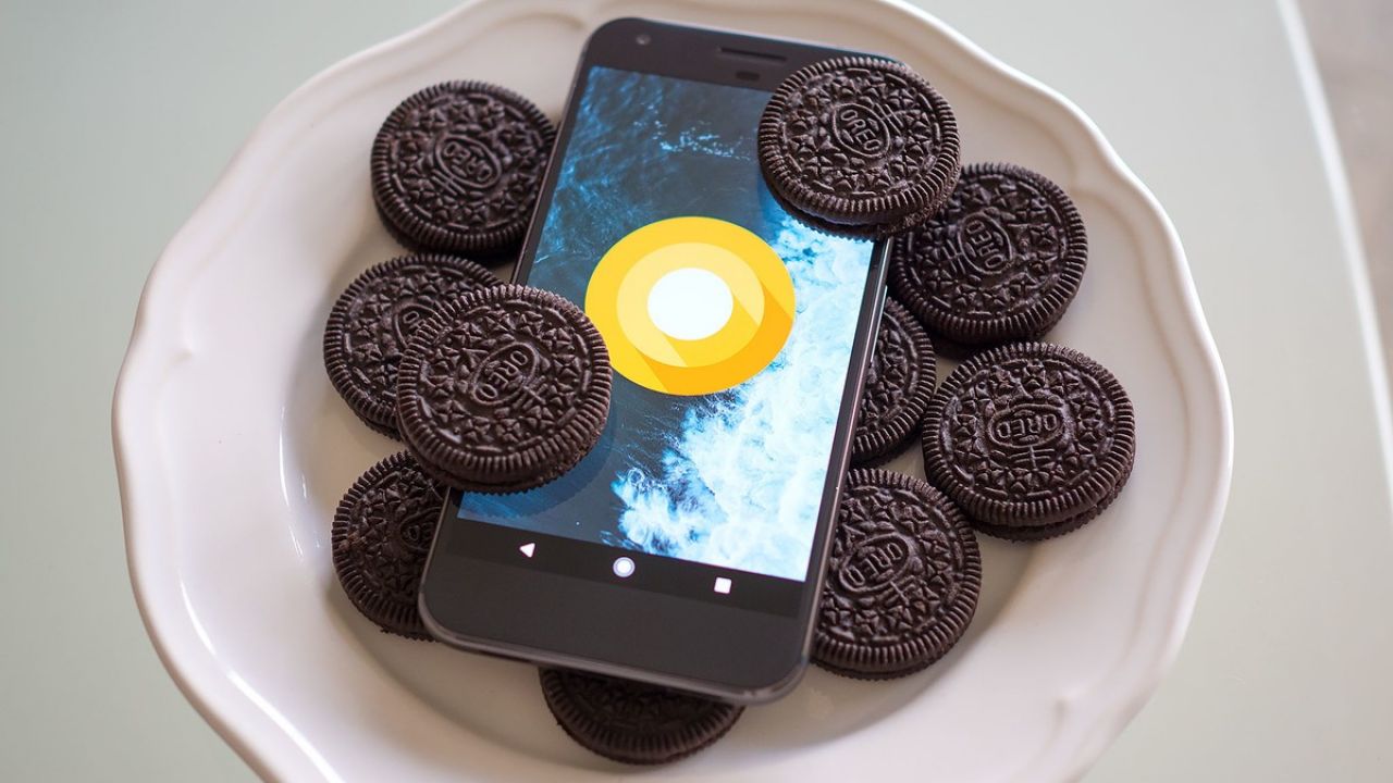 android-oreo-smartphone.jpg