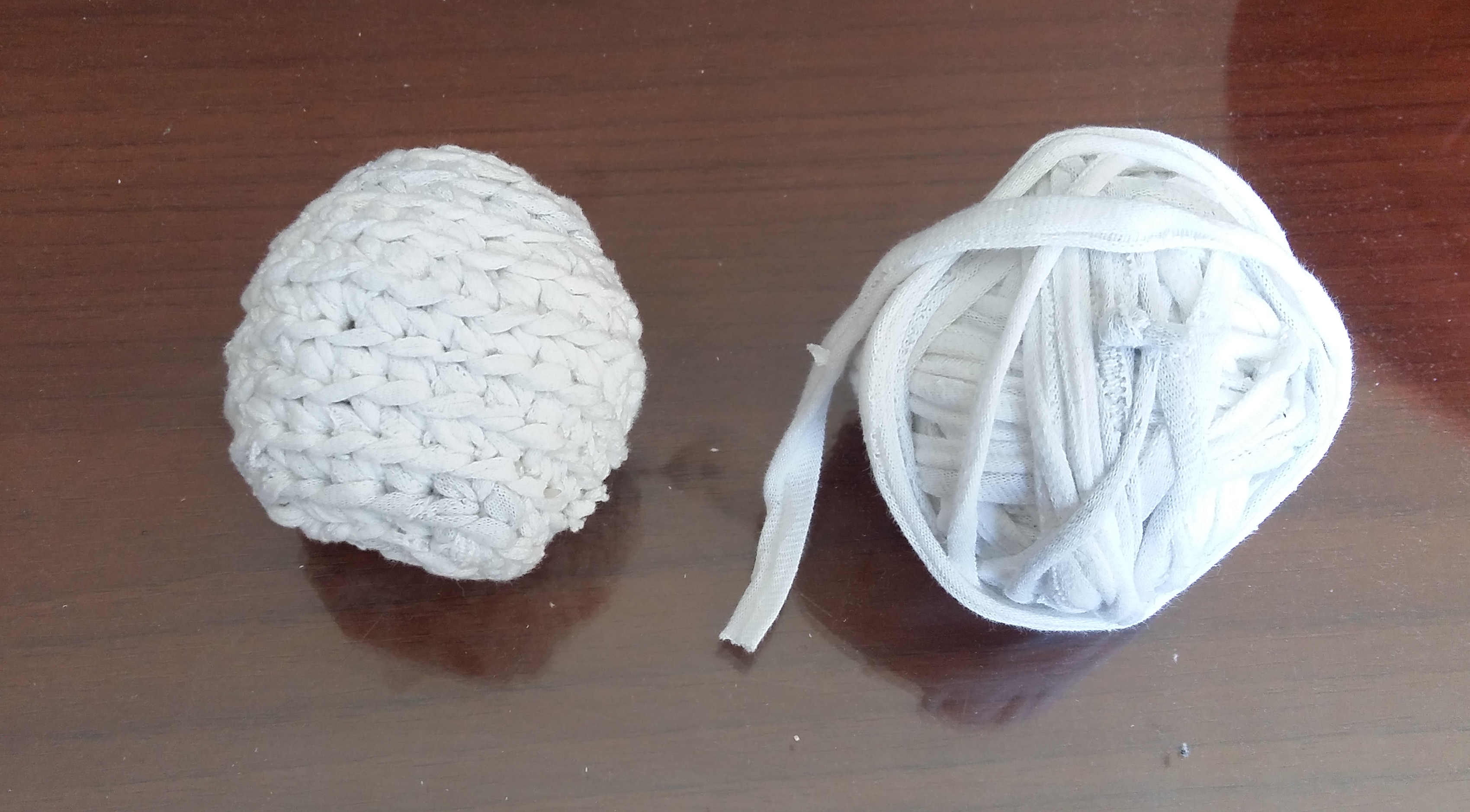 Easy Crochet Stress Balls Tutorial using Eyelash Yarn 